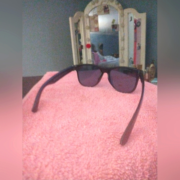 NYS CITY Pink w/ Black Framed Mirrored Sunglasses NWOT - Picture 5 of 6